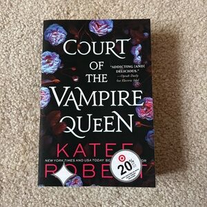 Court of the Vampire Queen by Kate Robert
